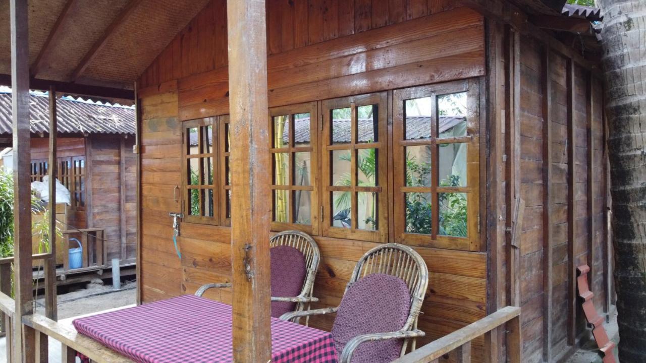 Fernandes Bar And Restaurant Bed & Breakfast Canacona Exterior foto